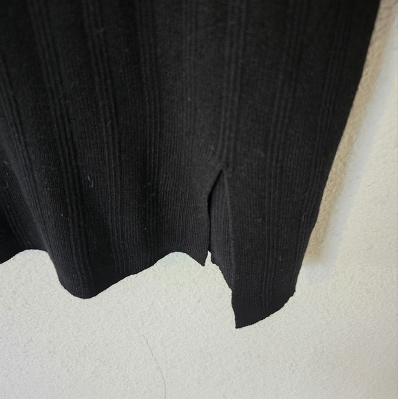 $44 Hippie Rose Sweater Dress Women Sz L Black Long Bell Sleeve Short Front Slit - Picture 10 of 12